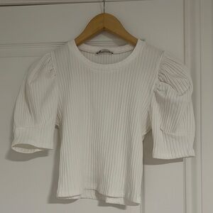 Zara White Ribbed Puff Sleeve Blouse